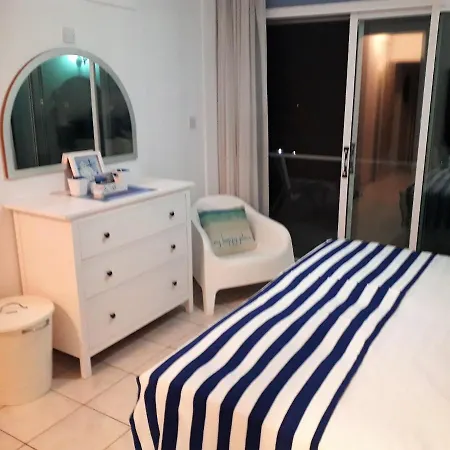 Joanna's Place At Bayview דירה *