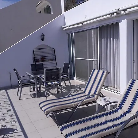 Joanna's Place At Bayview דירה לימסול