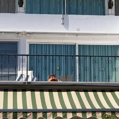 Joanna's Place At Bayview דירה
